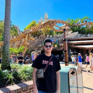 Meet your Posher, Phatcharapon